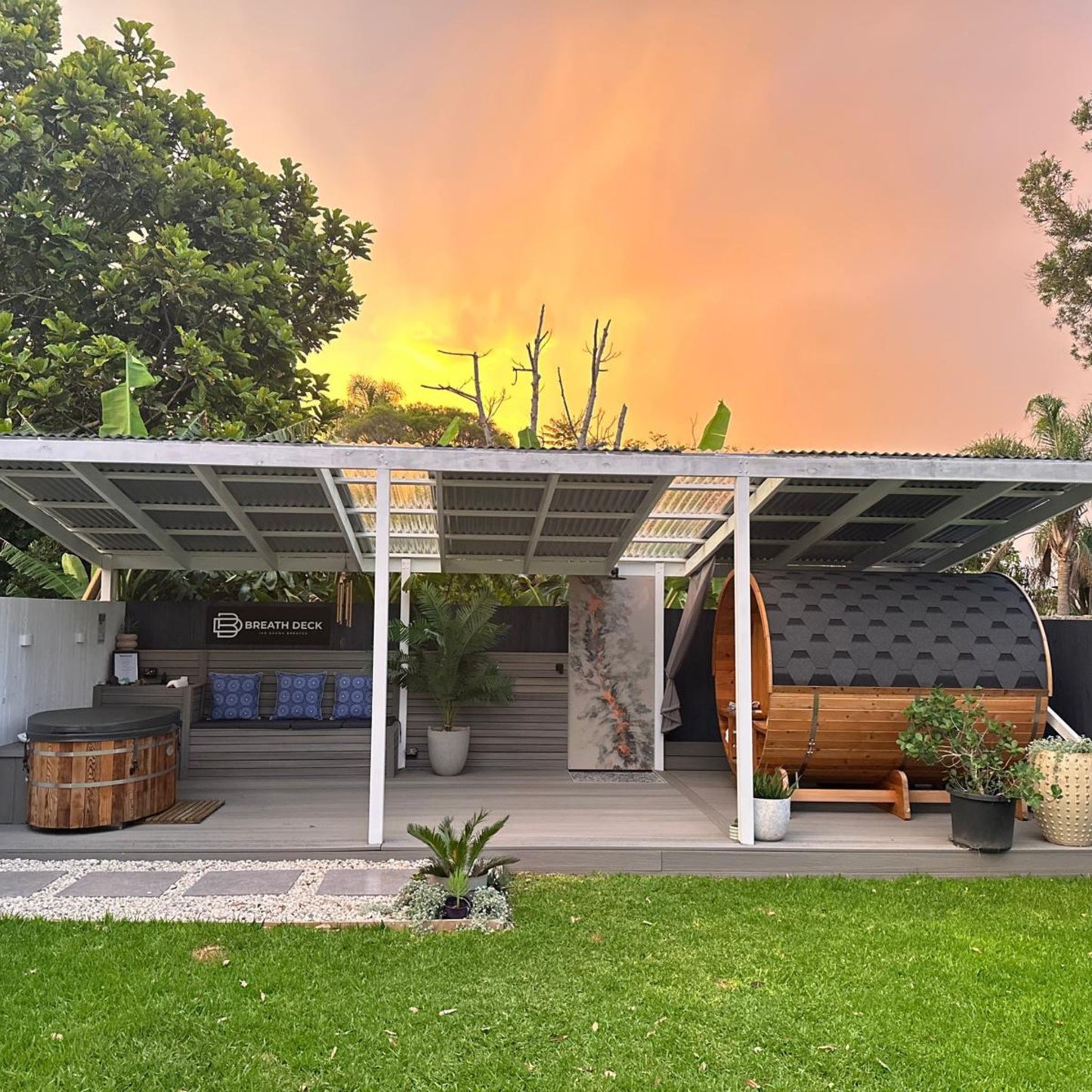 1hr - Sauna & Cold Plunge